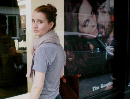 Nati in front of The Kooples